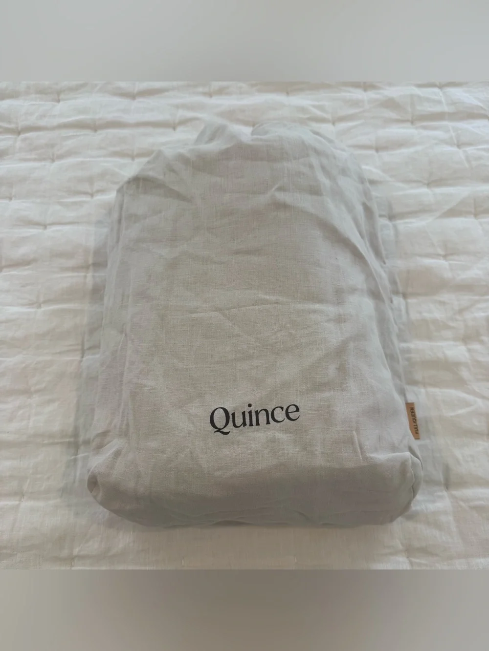 New Quince European Linen Duvet Cover Set Full/Queen MSRP $194 Sand
